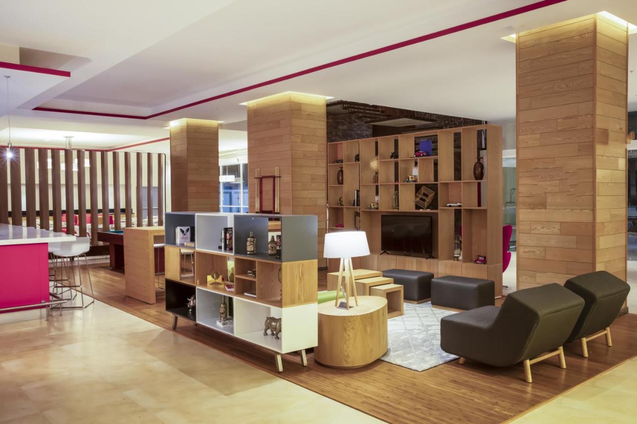 Fiesta Inn Celaya Galerias Luaran gambar